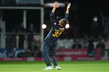 ‌WATCH | Labuschagne’s one-of-a-kind celebration after castling the stumps with corker