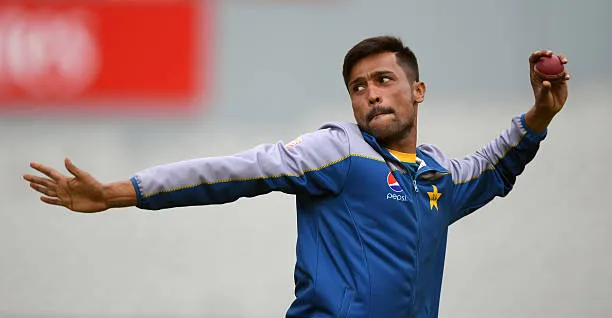 Didn’t understand why Babar Azam showed no trust in Mohammad Nawaz since defeat to India, remarks Mohammad Amir