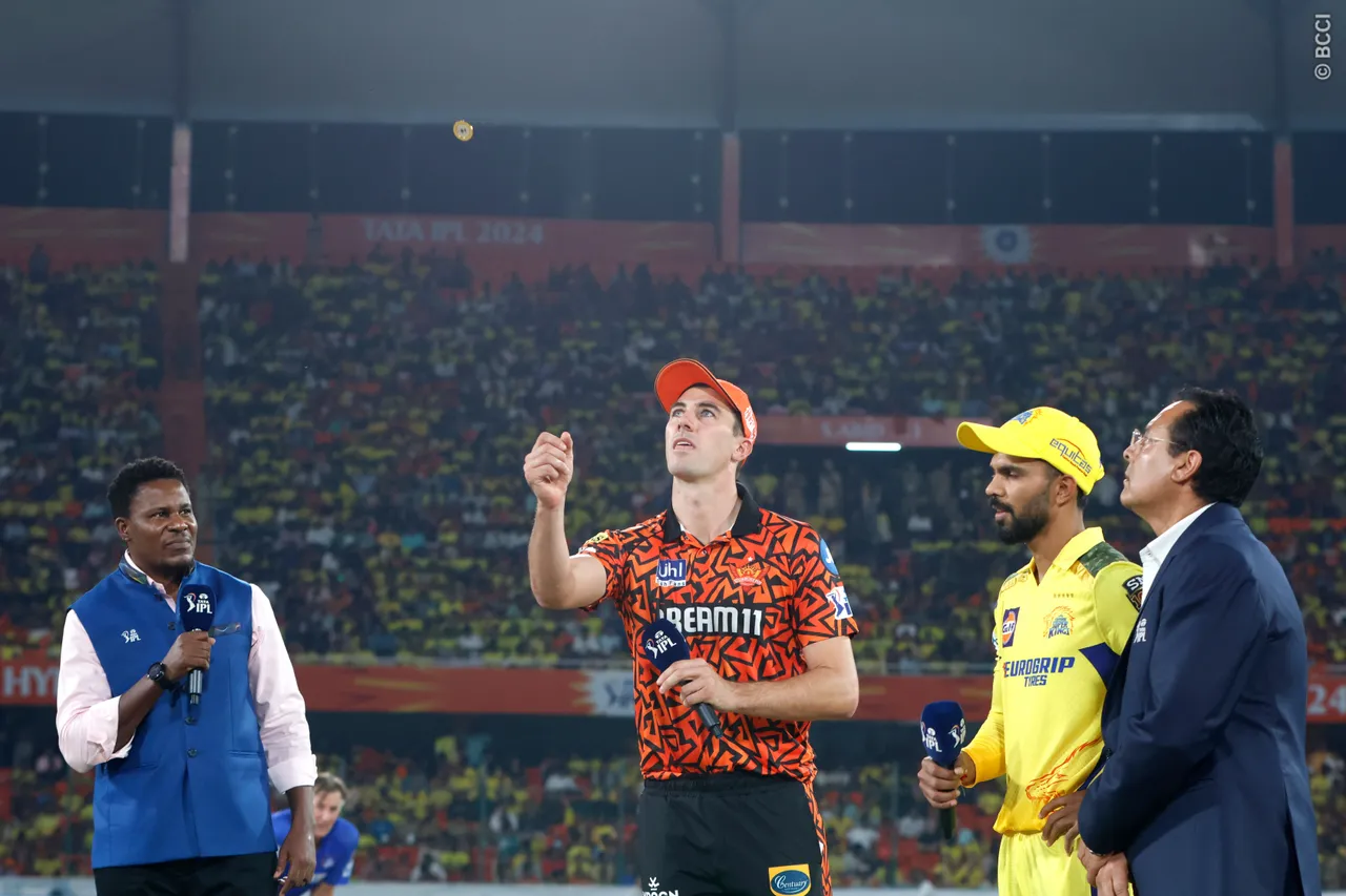 IPL 2024 | Twitter reacts as Hyderabad switches loyalties to welcome Ruturaj with deafening roar