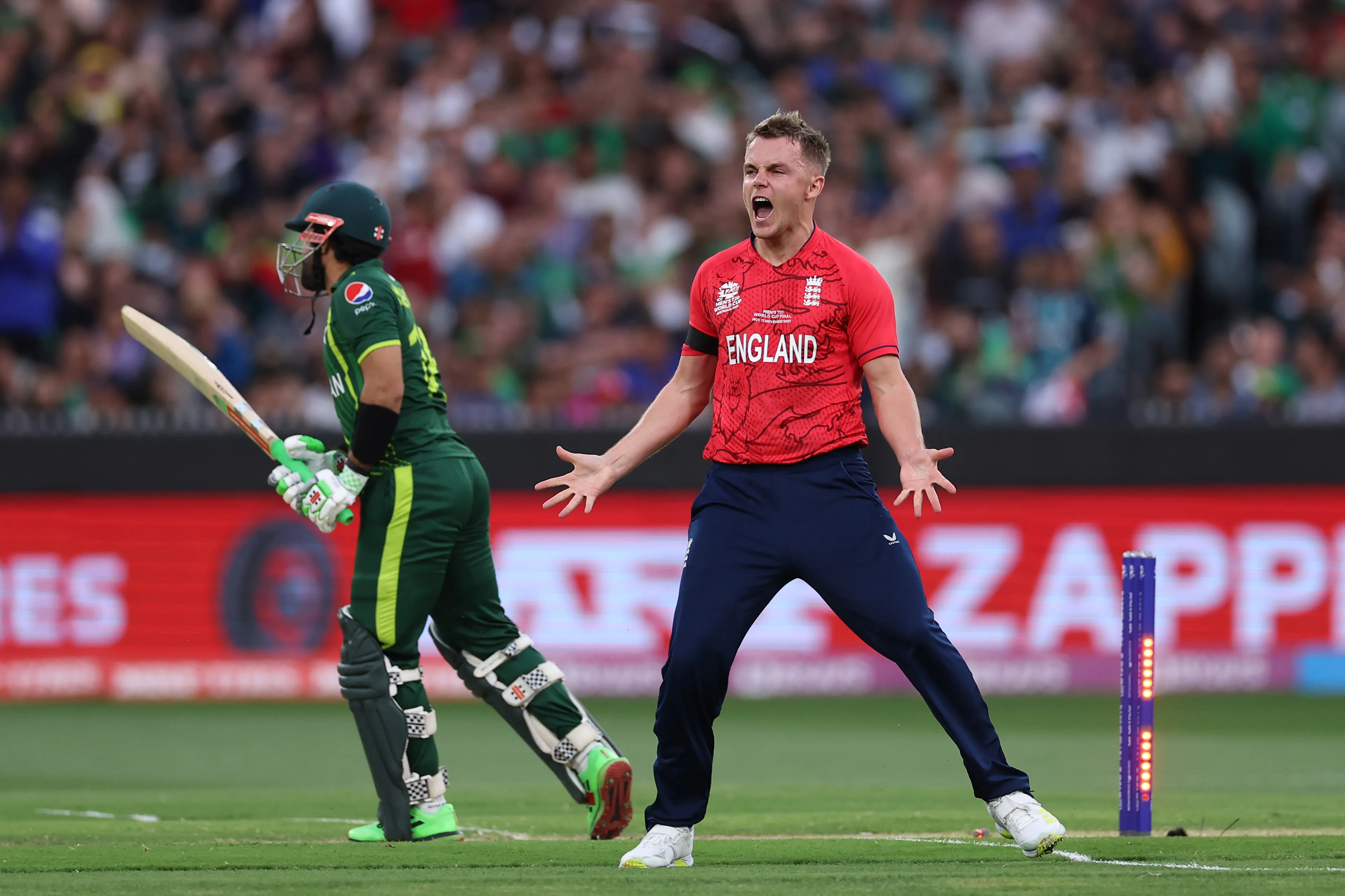 ICC World T20 | Twitter reacts as Sam Curran, Ben Stokes guide England to double World Cup triumph