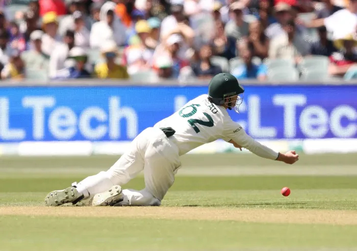 AUS vs IND | Twitter and Adelaide roar with boos and claps as Head stuns Siraj with scintillating catch