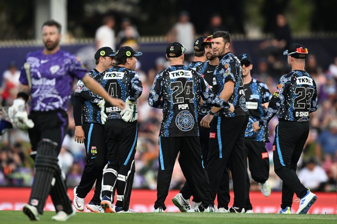 BBL 13 | Twitter lauds belligerent Weatherald after Strikers thrash Hurricanes in must-win encounter