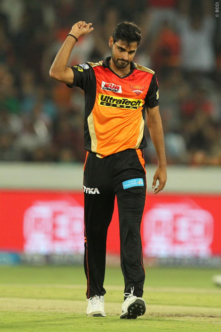 Bhuvneshwar Kumar gets Rashid Khan to spill the beans on his secret weapon