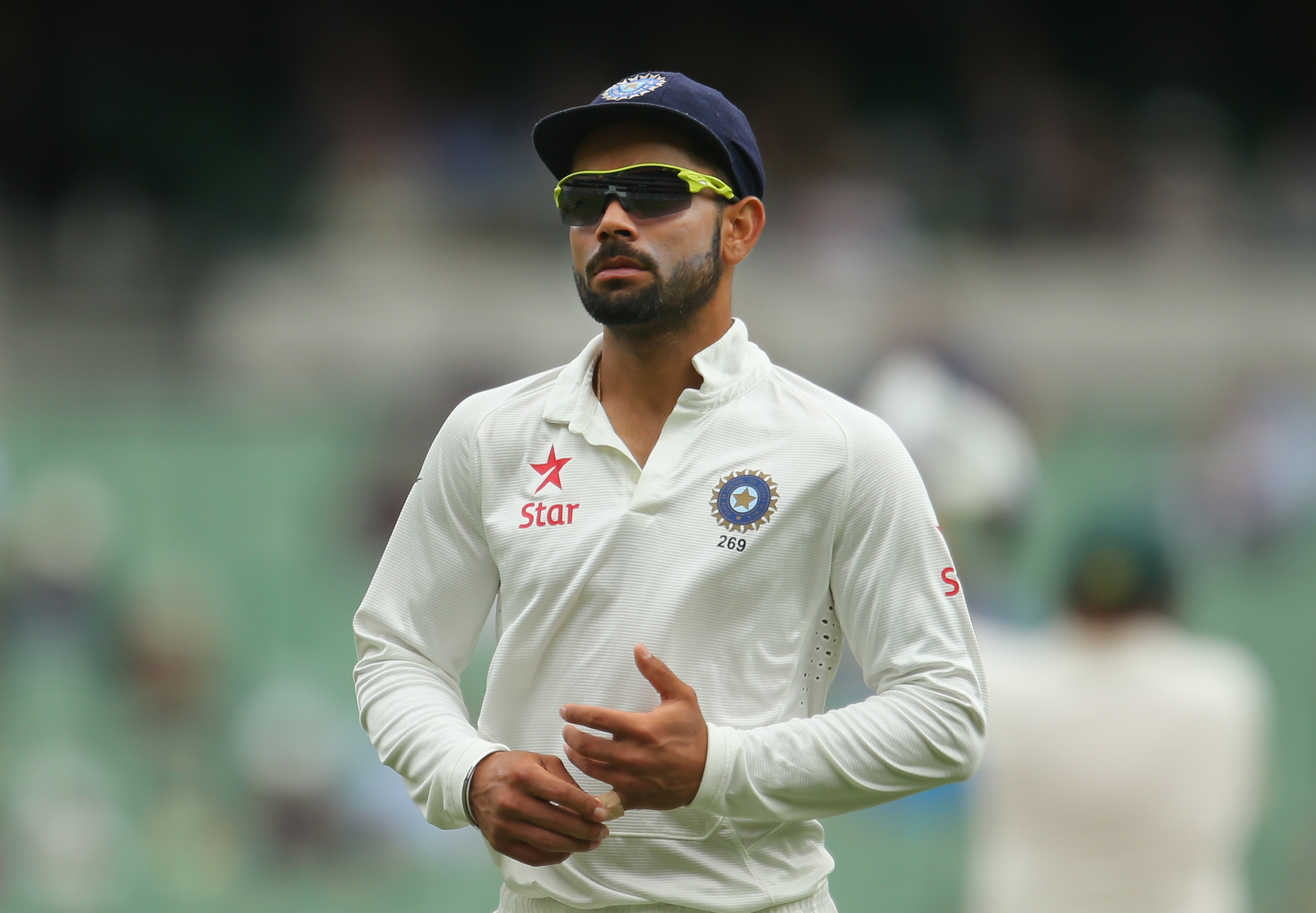 Theroar.com.au: Virat Kohli was right in declaring against England, Steve Smith failed at the exact same thing