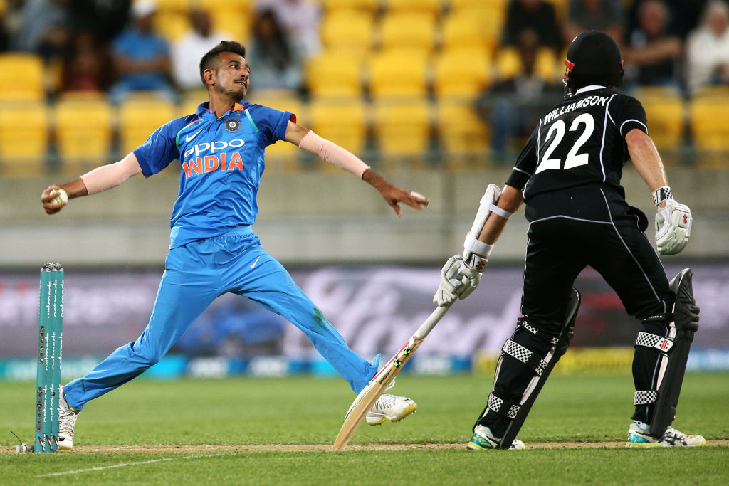 VIDEO | Yuzvendra Chahal’s confident 'out' signal saves review for New Zealand