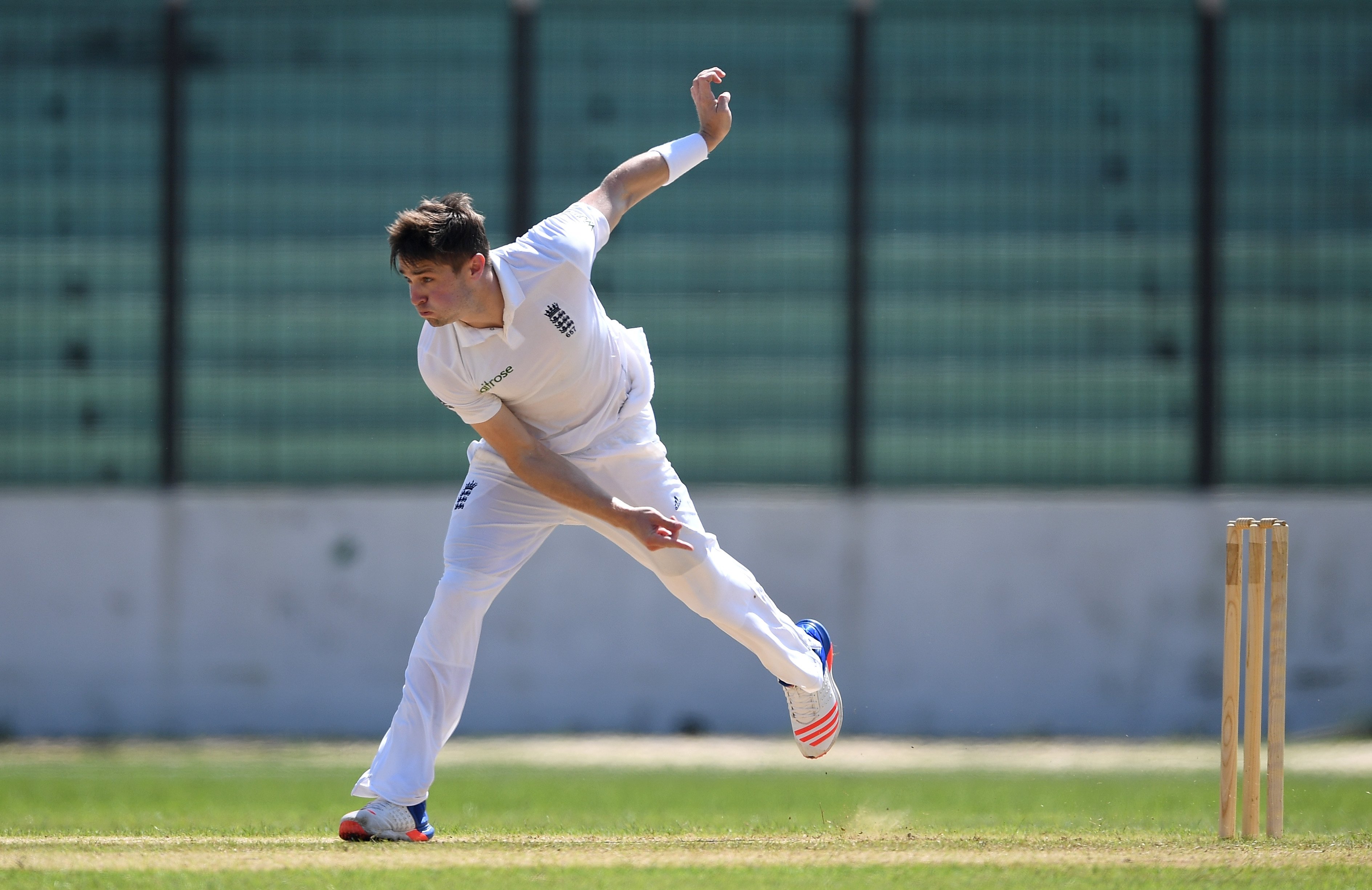WATCH | Chris Woakes dismisses Alex Carey with scintillating football skills