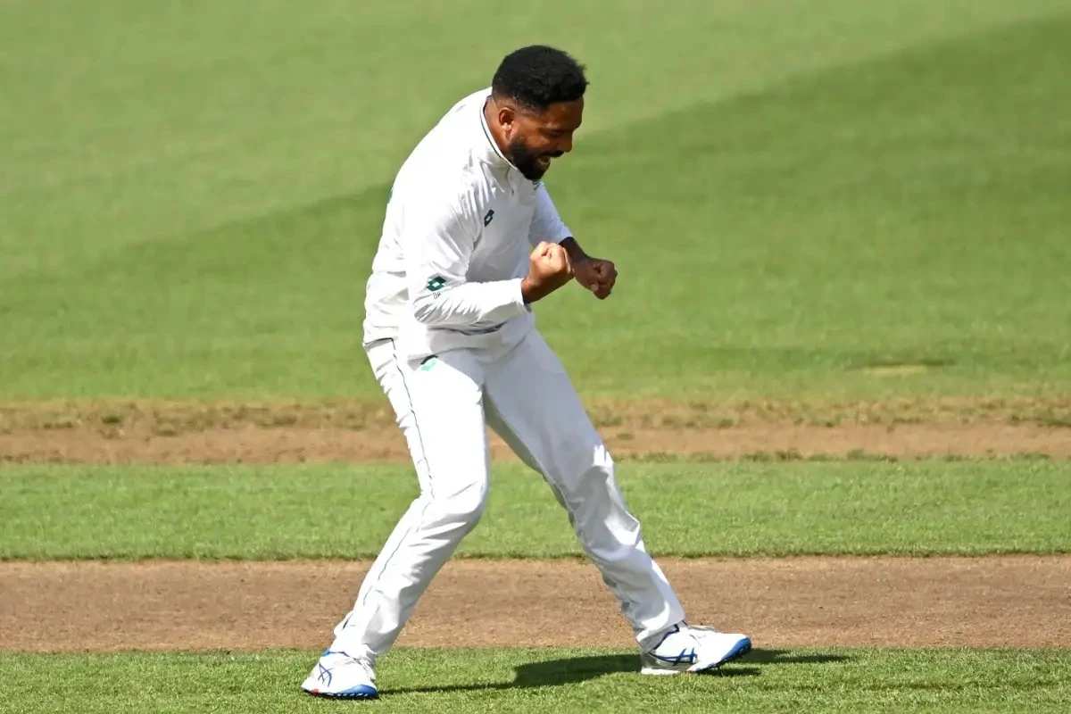 Dane Piedt’s Brilliant Spell Goes in Vain as Boland Edge Knights.