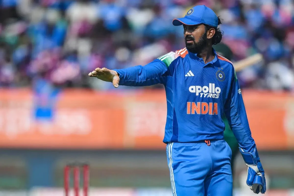 KL Rahul's Unbeaten 74 Helps India Clinch ODI Series Against England.