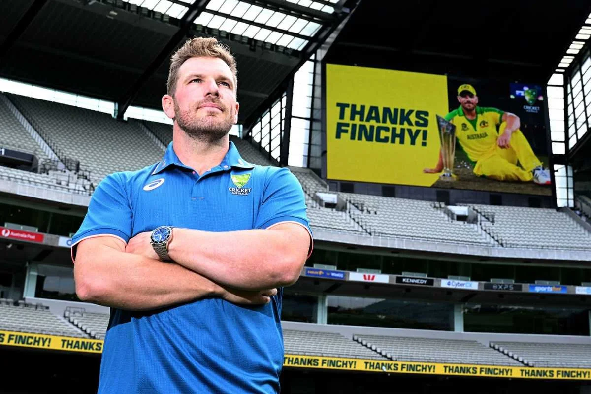 Mumbai Indians Consider Familiar Faces for Two Coaching Roles.