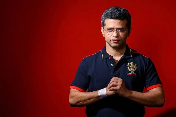 RCB CEO Makes Big Statement on Virat Kohli's IPL Future.
