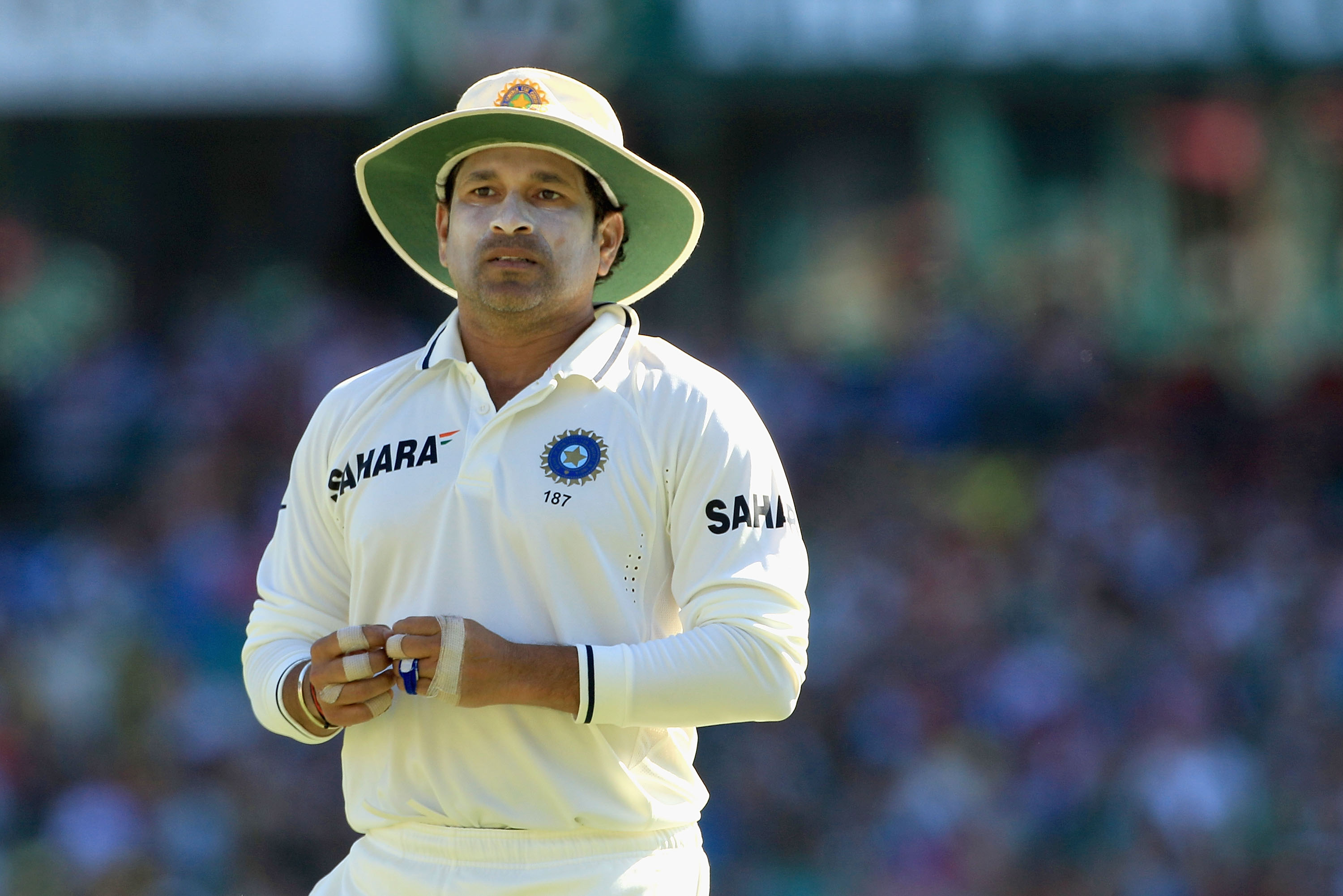 Pragyan Ojha takes us through the emotions of Sachin's final Test match