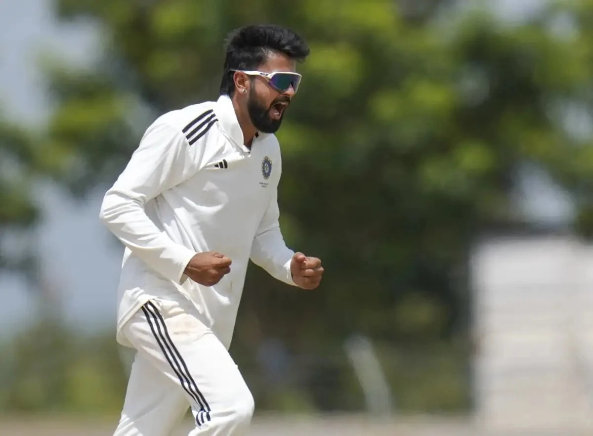Saransh Jain Leads Royal Nimar Eagles to Thrilling 7-Run Victory Over Bhopal Leopards.