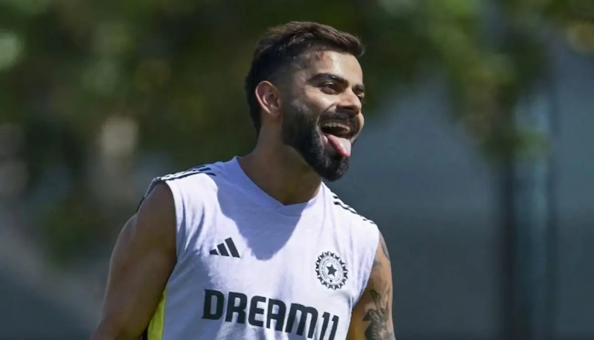 Virat Kohli Arrives Home to Join Indias Squad for South Africa Series