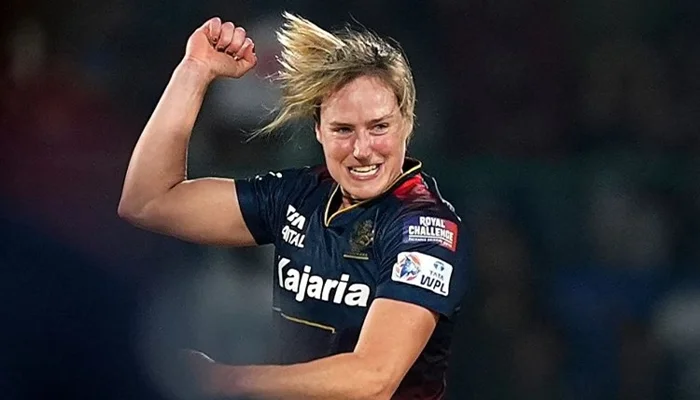 Ellyse Perry celebrating her 6-wicket haul against Mumbai Indians.