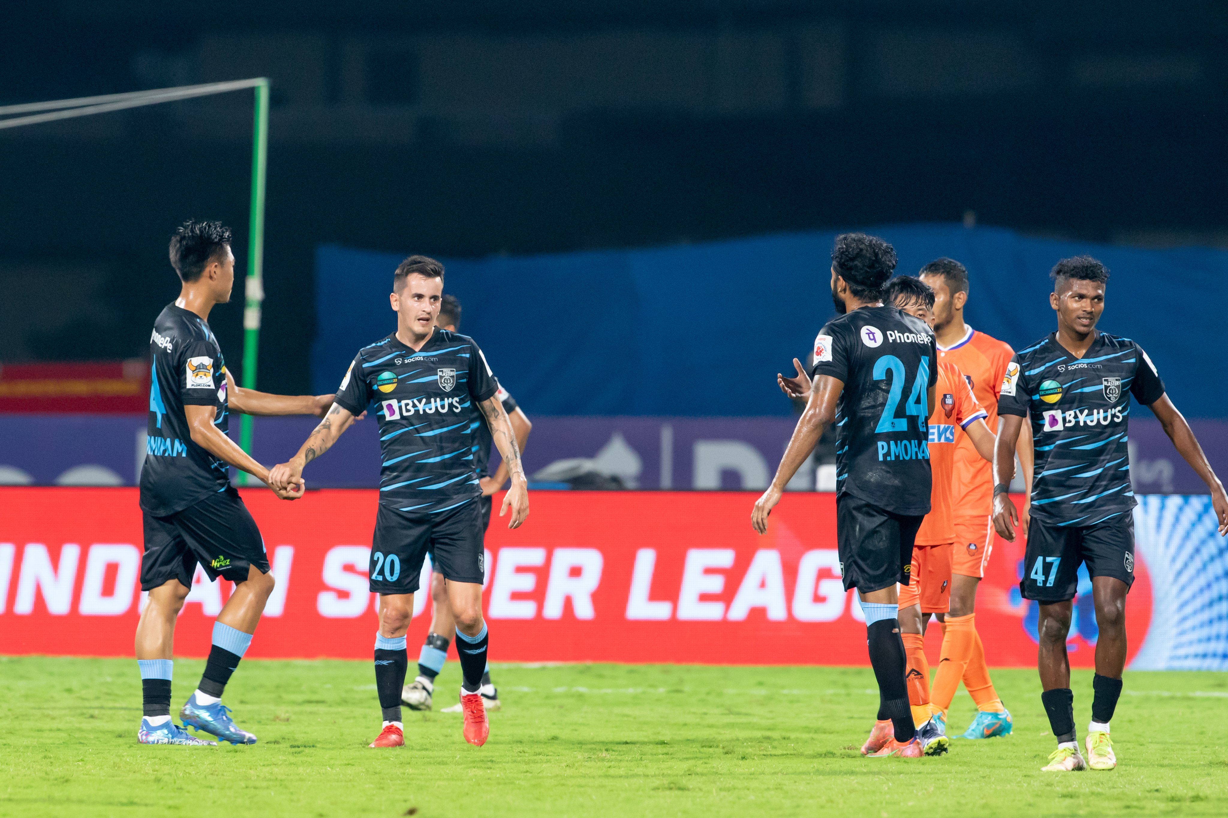 ISL 2021-22 | FC Goa and Kerala Blasters FC play out 4-4 draw