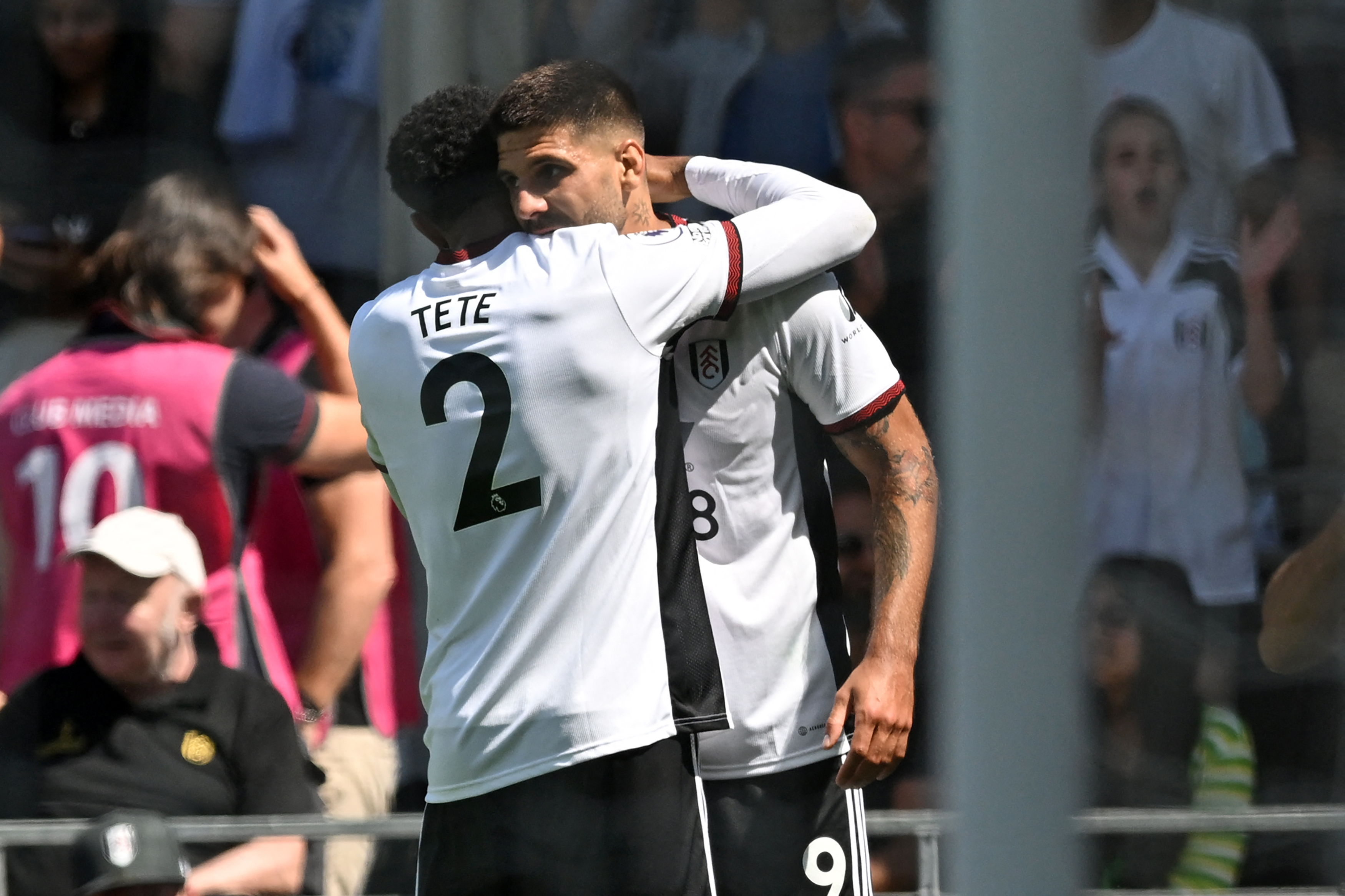 WATCH | Aleksandar Mitrović hands Fulham shock half-time lead against title contenders Liverpool