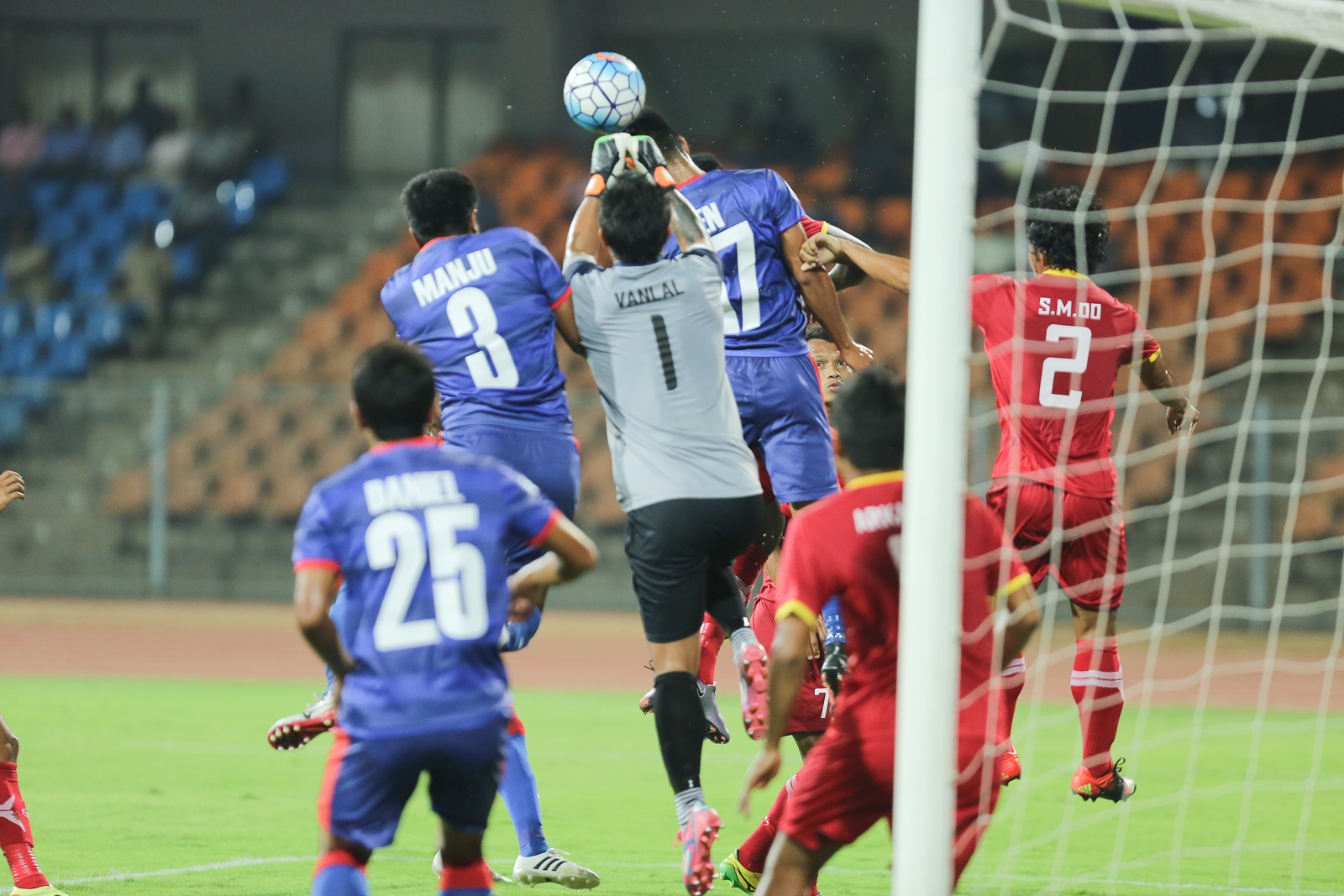 AFC Cup: Bengaluru keep their qualification hopes alive with a thrilling win