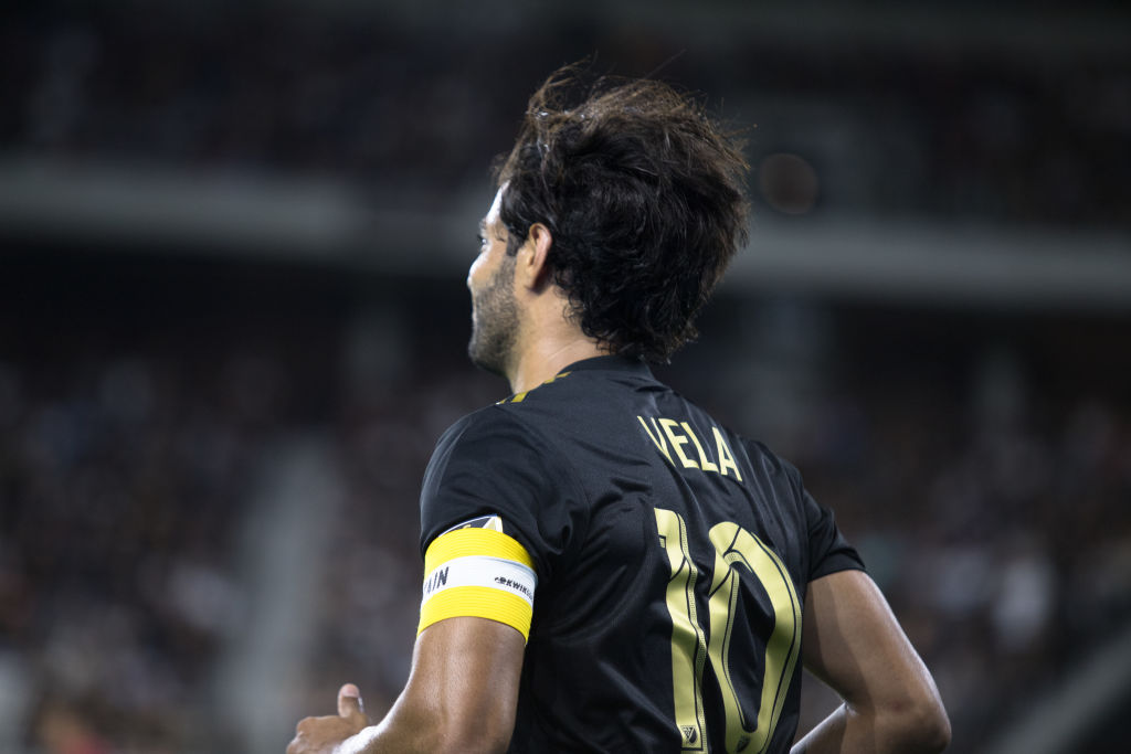 Carlos Vela has an offer to join Barcelona, alleges Jonathan dos Santos