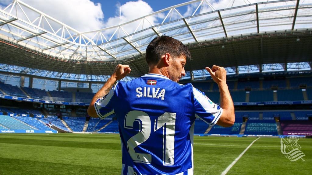 Real Sociedad confirm that David Silva has tested positive for coronavirus