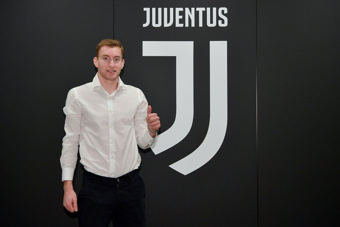 Dejan Kulusevski signs for Juventus in €35 million move