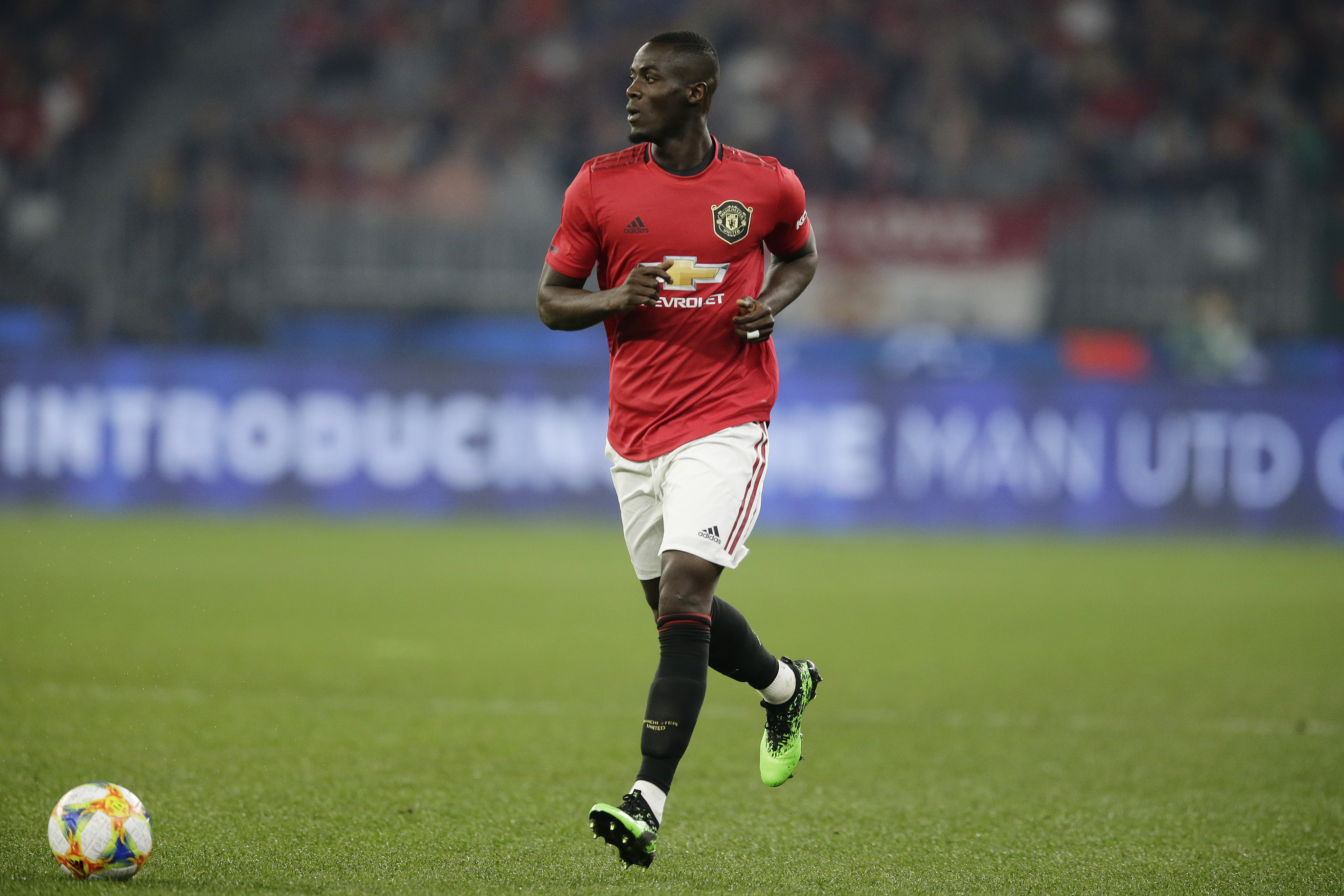 Reports | Manchester United defender Eric Bailly sidelined for at least four months