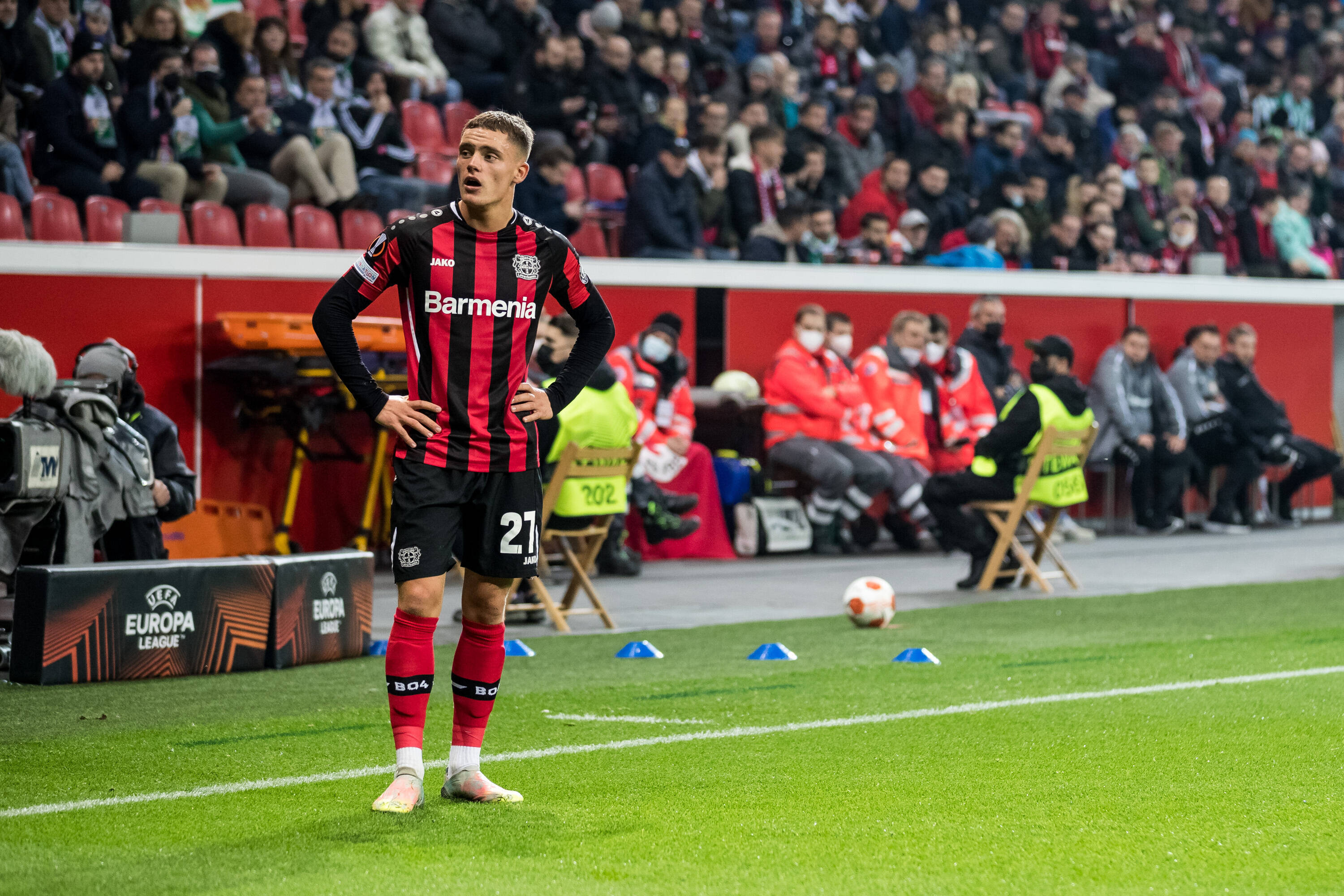 Reports | Chelsea and Real Madrid to battle it out for Bayer Leverkusen’s Florian Wirtz