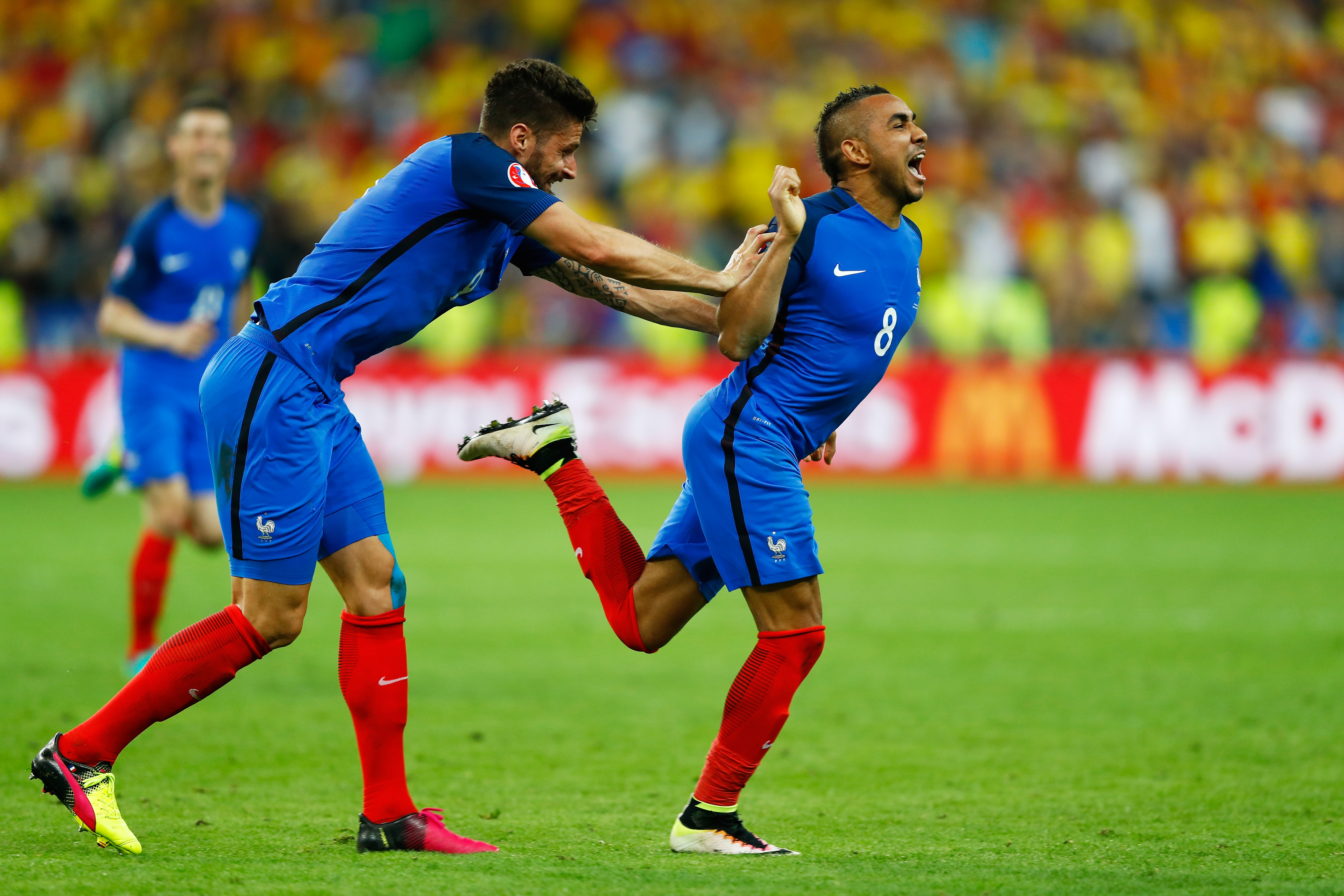 Euro 2016 | Day 1, France v Romania highlights & talking points: Magical Payet; struggling Giroud