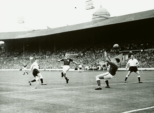Tottenham Hotspur: How Pochettino's side compares to the 1960-61 team