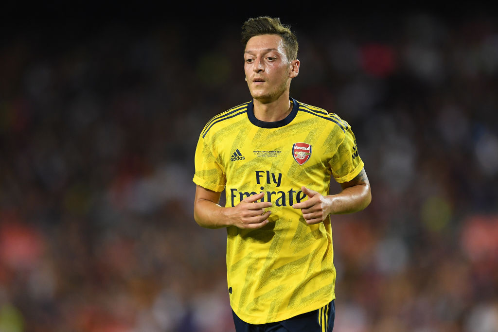 Unai Emery needs to bring Mesut Ozil in from the cold, proclaims Paul Merson