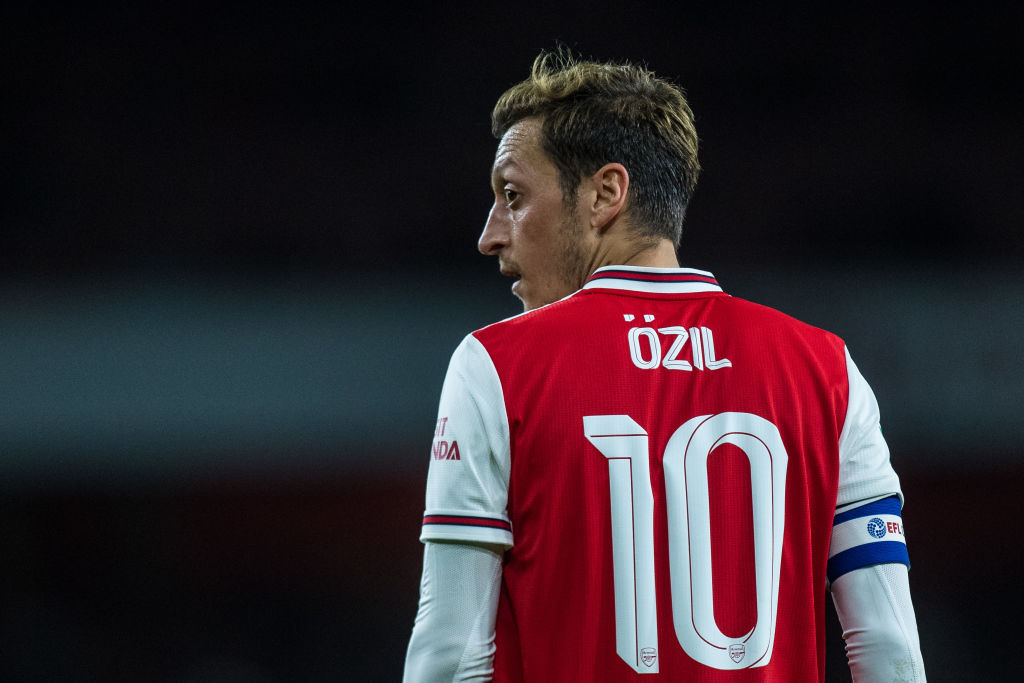 Decision to drop Mesut Ozil was taken by whole club, admits Unai Emery