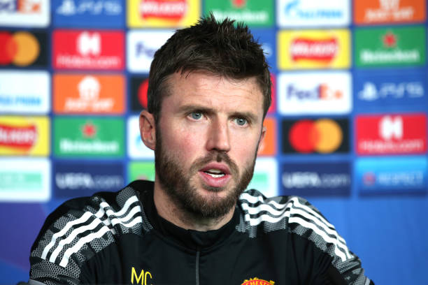 Michael Carrick resigns and leaves Manchester United after 15 years
