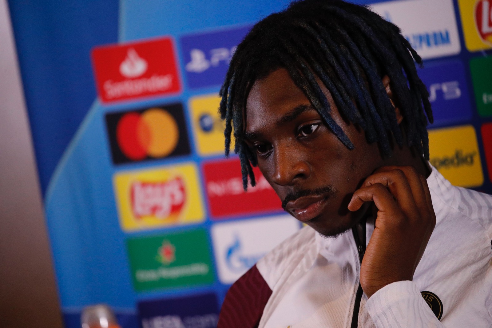 Never know how my future might go but I feel happy playing for PSG, admits Moise Kean