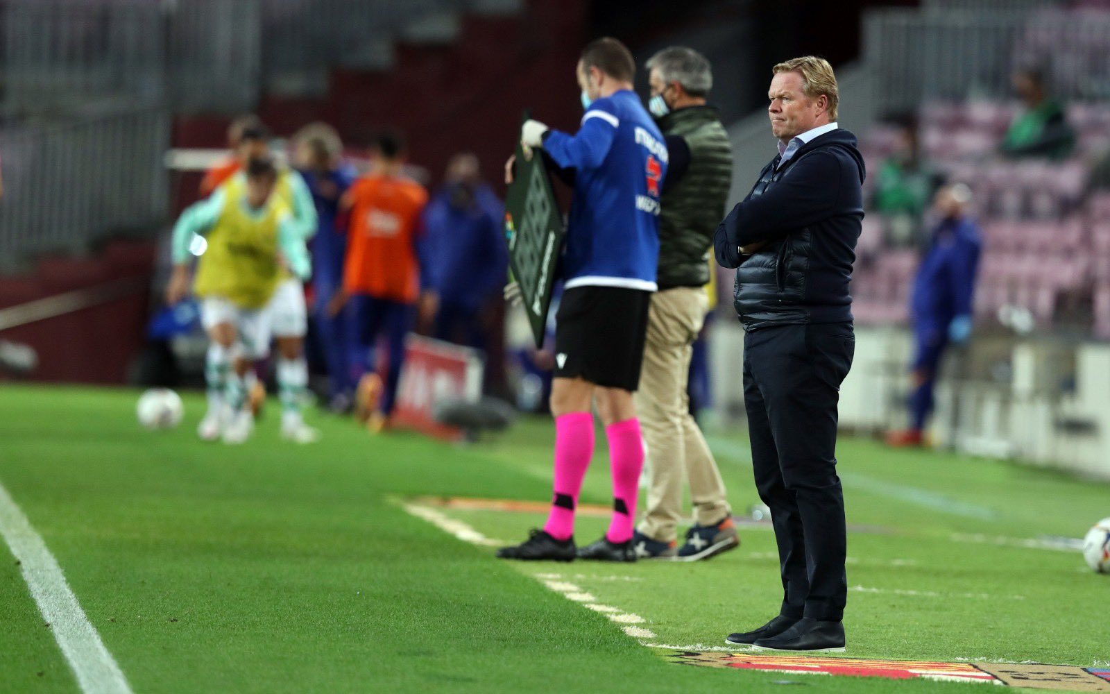 Feel comfortable and supported by the players but worried about our situation, asserts Ronald Koeman
