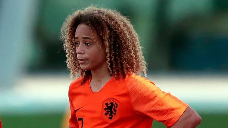 Chelsea Push Ahead in €60M Move for Xavi Simons Amid Arsenal Interest