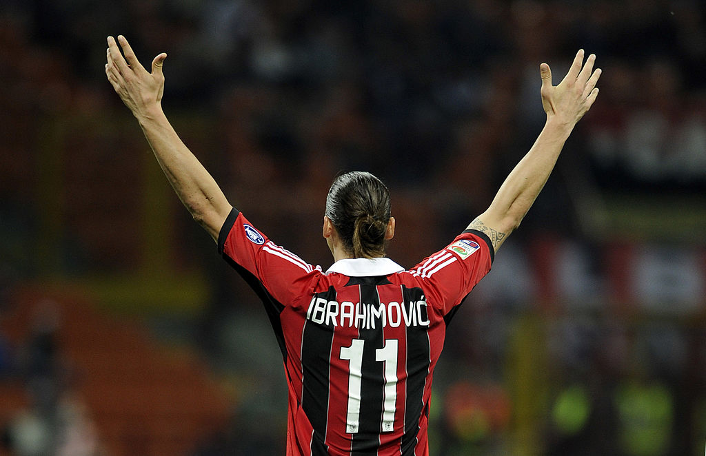 Zlatan Ibrahimovic re-signs with AC Milan until end of season