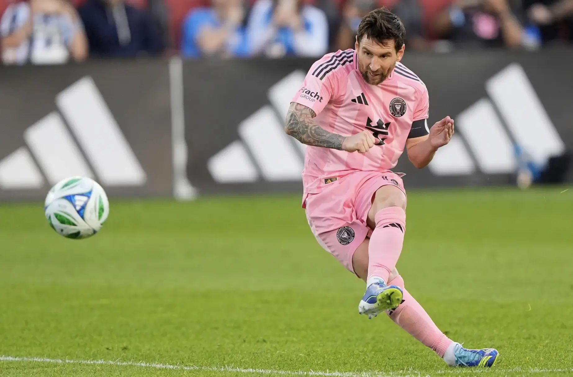 Chicago Fire Stuns Messi’s Inter Miami in Eight-Goal MLS Thriller