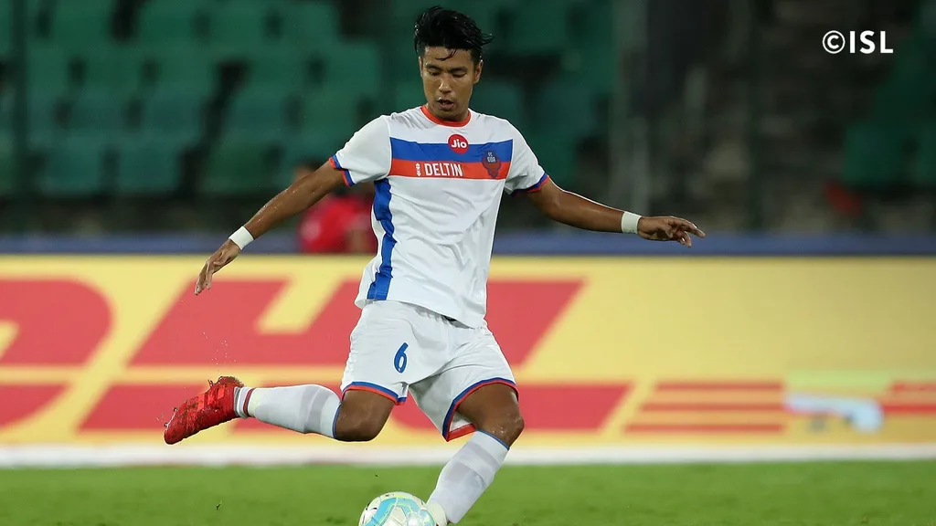 ISL 2020-21 | Chinglensana Singh strikes a two-year deal with Hyderabad FC