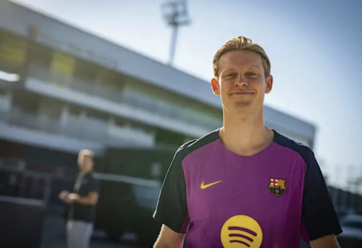 Marcus Rashford Picks De Jong as Barcelonas Most Underrated Player