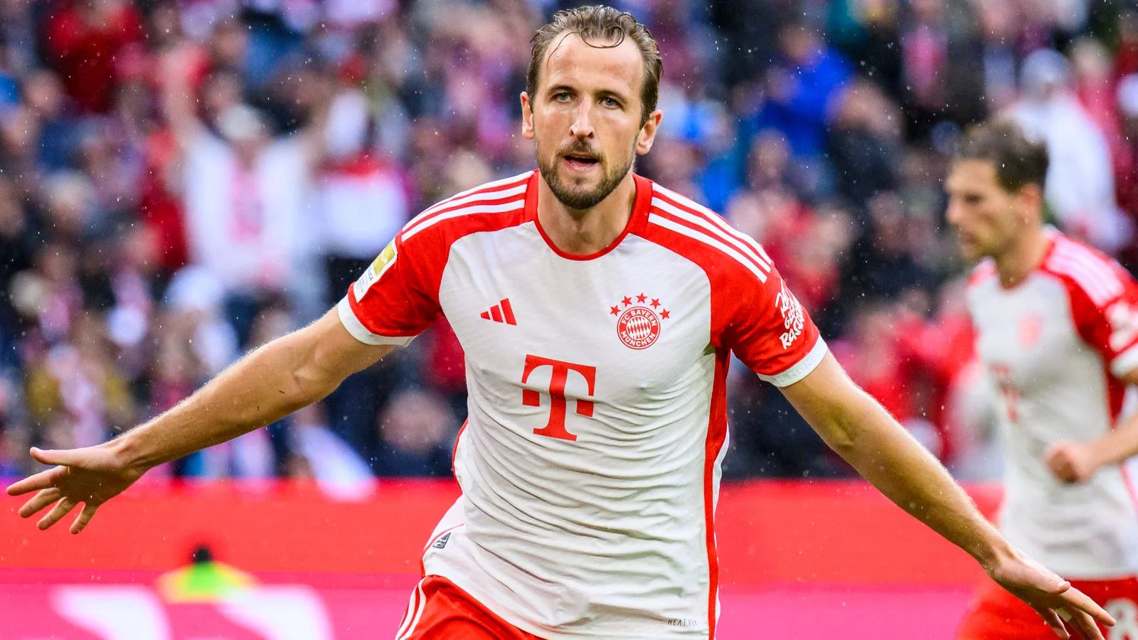 Harry Kane Keen to Extend Bayern Munich Stay Despite Transfer Interest