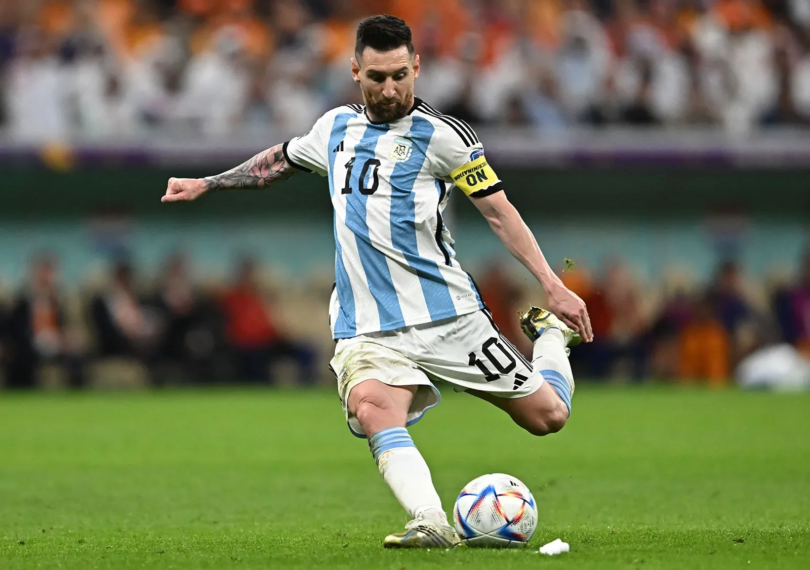 Lionel Messi Linked to Manchester City in Stunning Loan Proposal