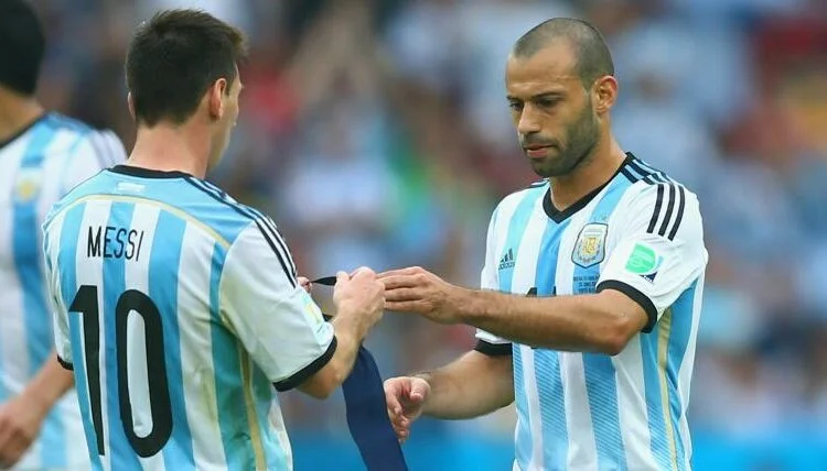 Mascherano Prioritizes Bond With Messi Over Professional Decisions