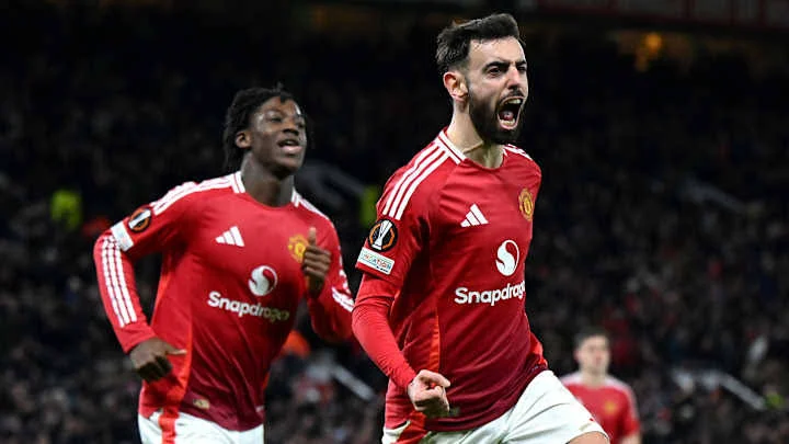 Man Utd Edge Past Fulham 1-0 with Martinez Deflected Goal in Premier League Clash