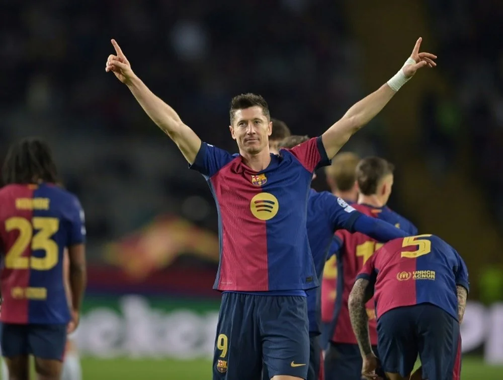 Lewandowski Returns to Dortmund as Barcelona Chase UCL Glory