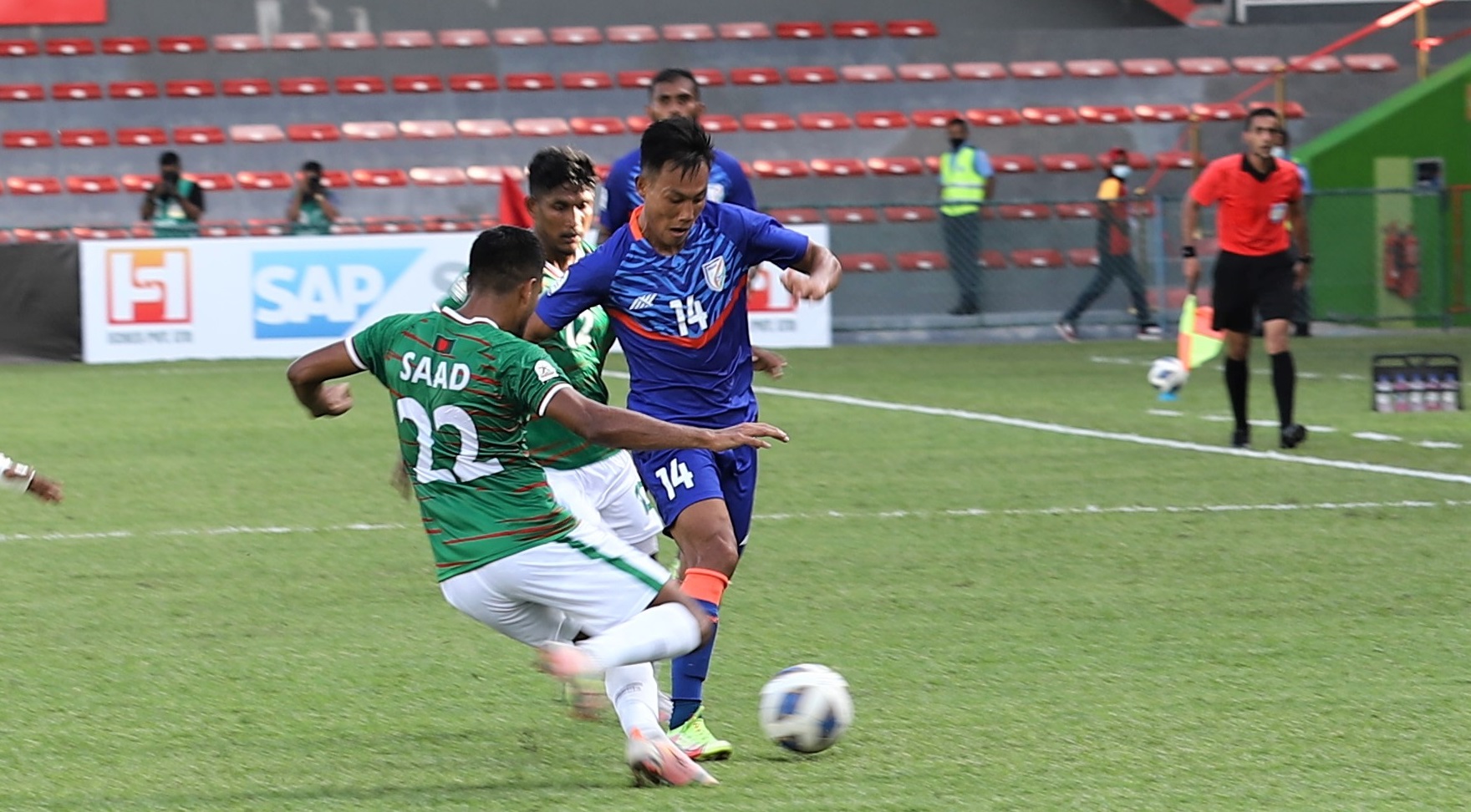 2021 SAFF Championships | India play out 1-1 draw against 10-man Bangladesh 