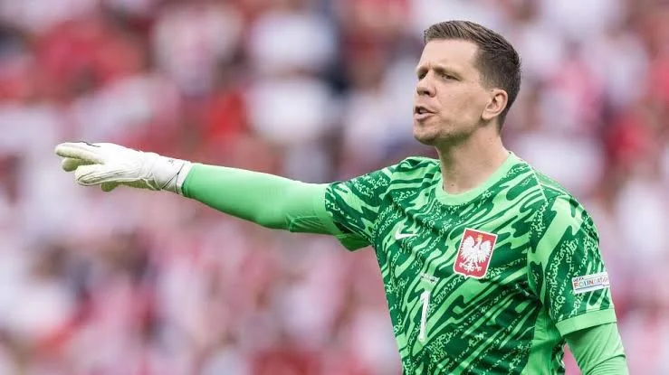 Szczesny Backs Juventus Despite Struggles Amid Major Changes