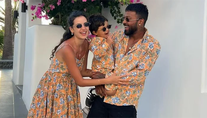 Hardik Pandya with his wife Nataša Stanković and son Agastya Pandya.