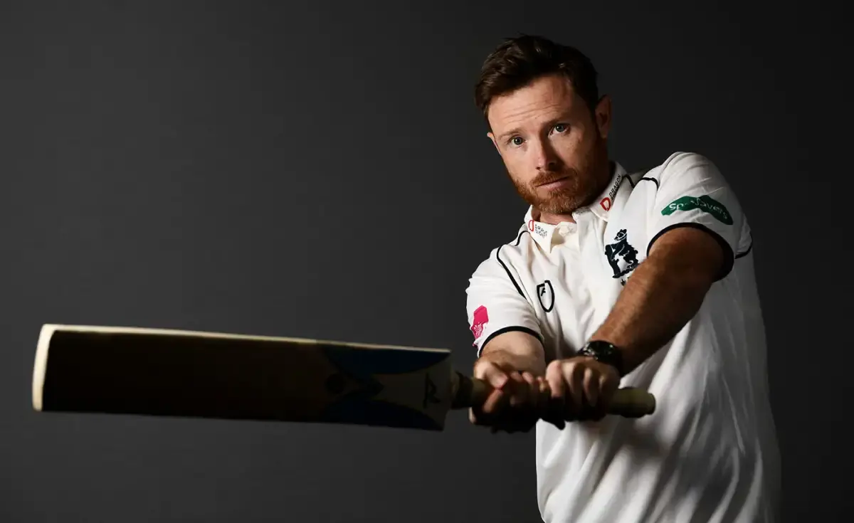 Ian Bell was born on April 11, 1982.