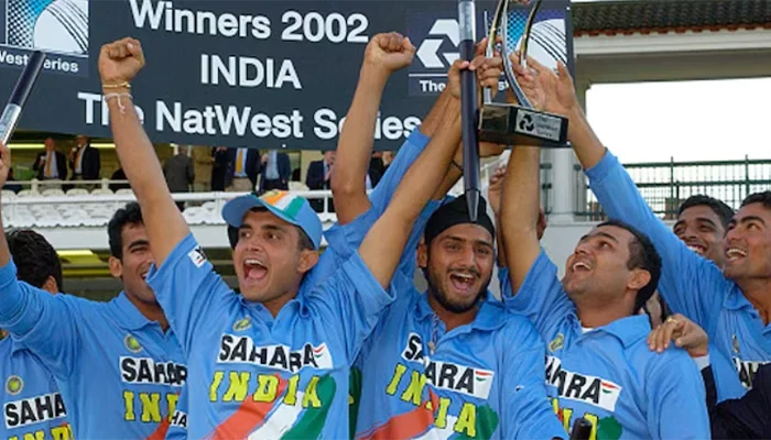 India celebrating after winning the Natwest series Finals against England.