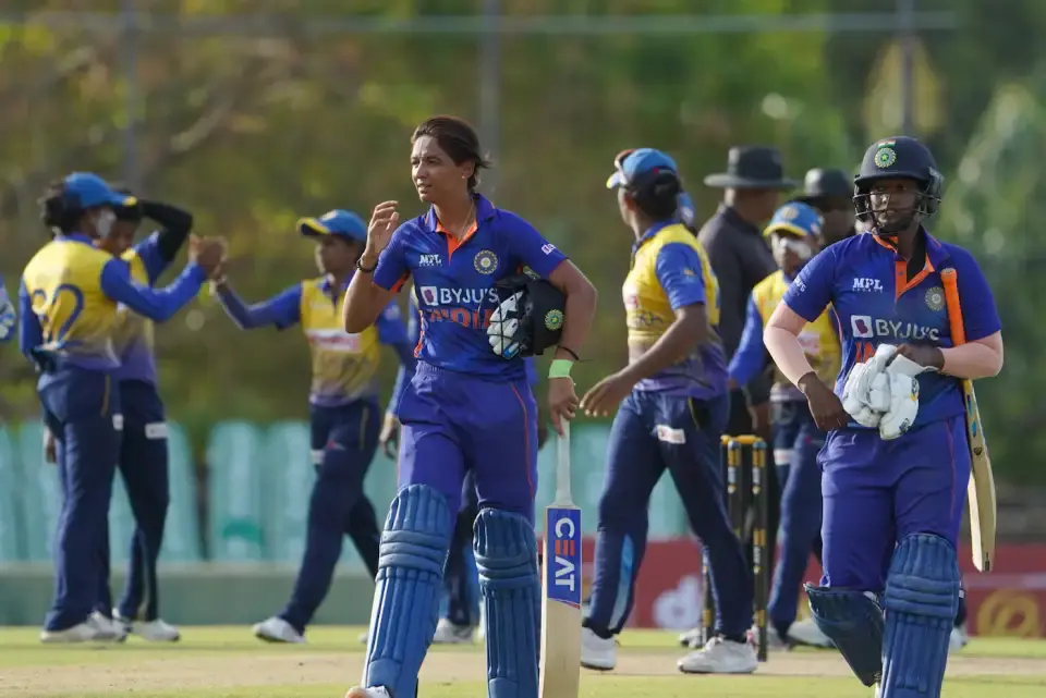 India women defeated Sri Lanka women by 5 wickets.