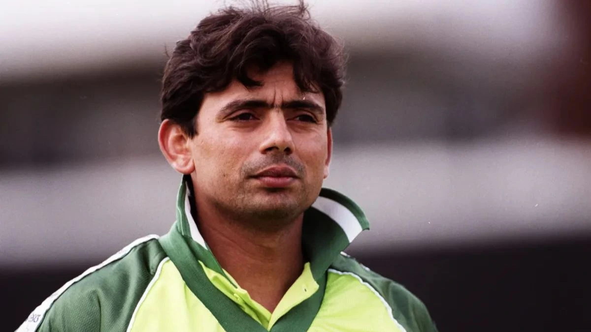 Legendary spinner Saqlain Mushtaq was born on December 29, 1976.